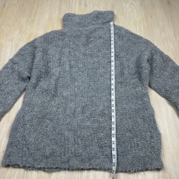 Free People Gray Turtleneck Alpaca Academia Fuzzy Pullover Knit Sweater Small - Picture 8 of 16
